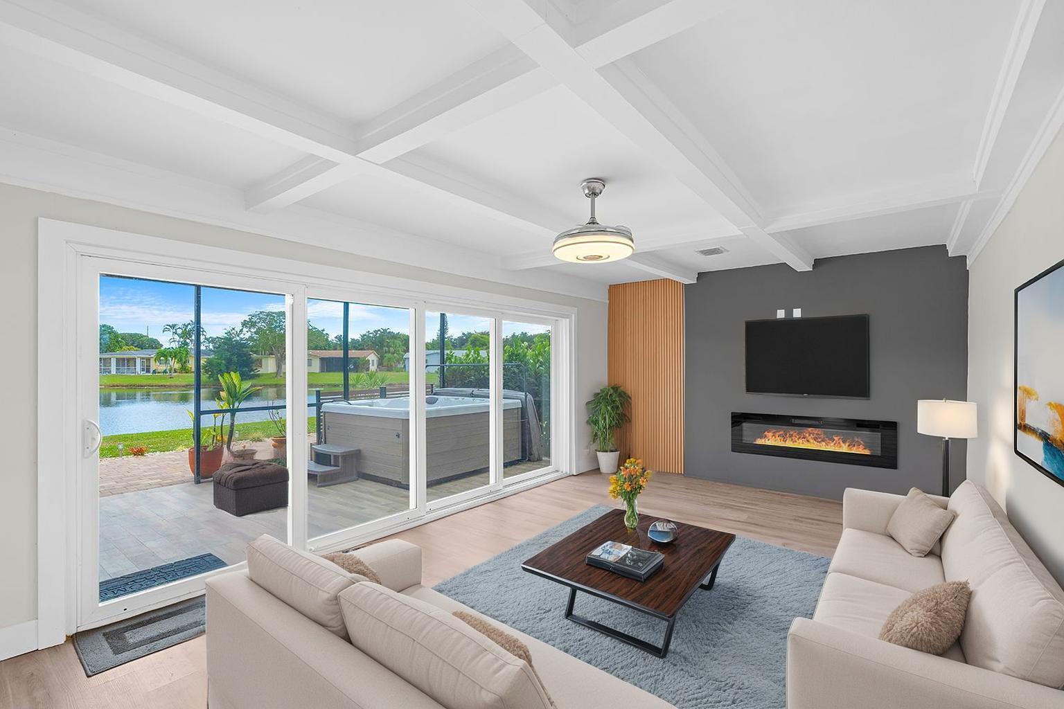 14624 Country Side Lane Delray Beach, FL 33484 - Photo 2 of 42 Florida Room virtually staged