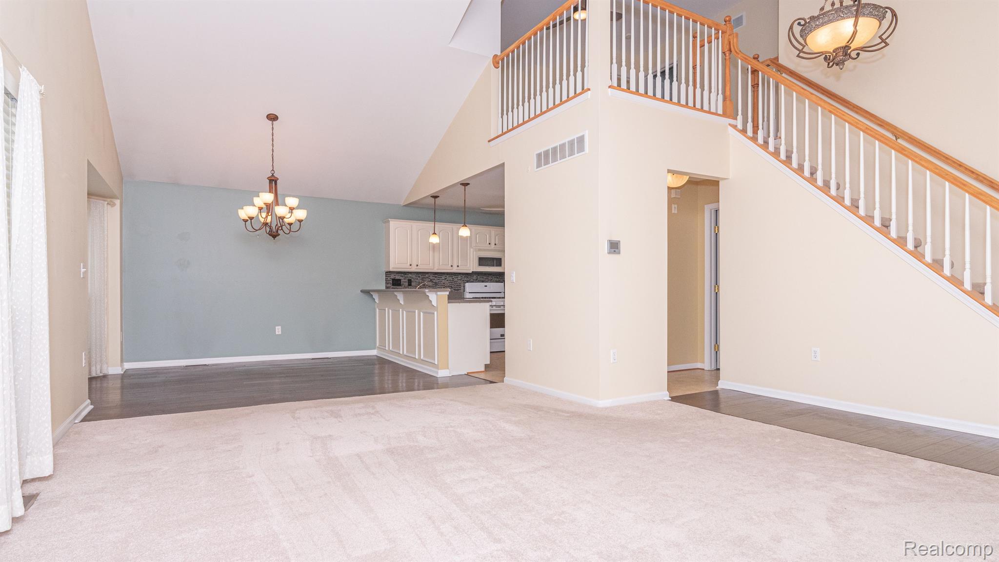 49105 Hawksburry Road, Unit 31 Canton, MI 48188 - Photo 15 of 56 Gallery Image 15