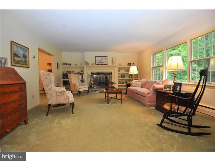 326 Exeter Road Devon, PA 19333 - Photo 3 of 20 Living Room