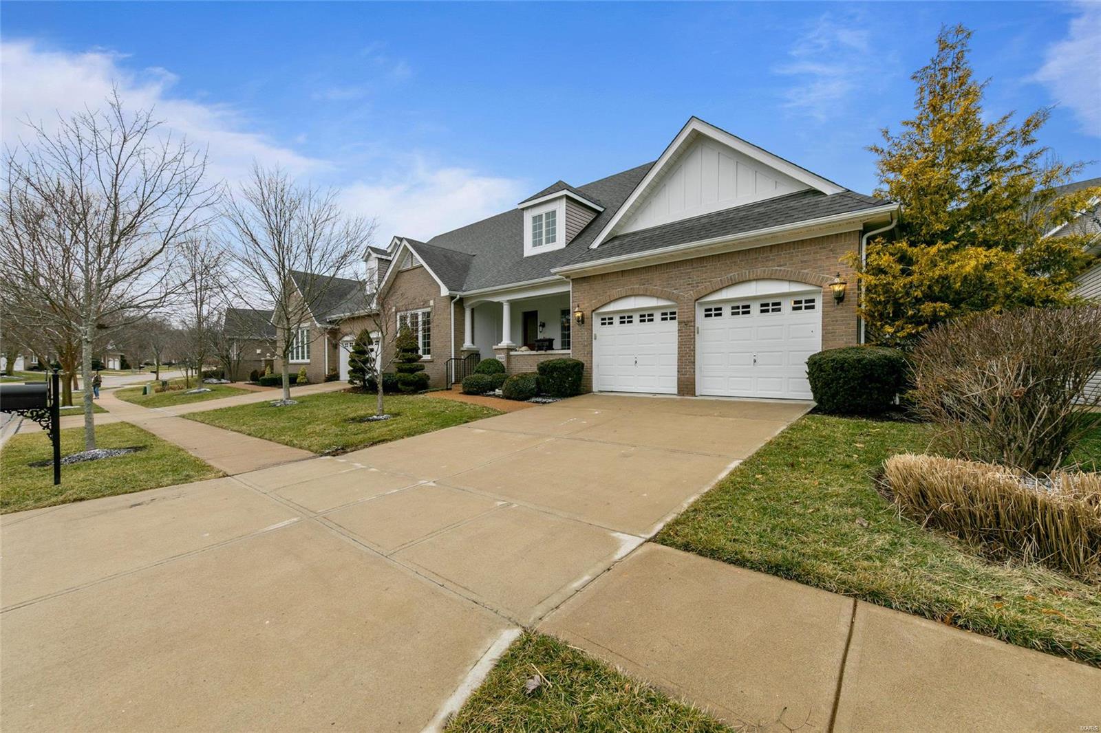 1962 Chesterfield Ridge Circle Chesterfield, MO 63017 - Photo 3 of 51 Gallery Image 3