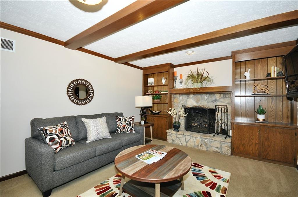 12852 Charing Cross Road Carmel, IN 46033 - Photo 16 of 36 Gallery Image 16