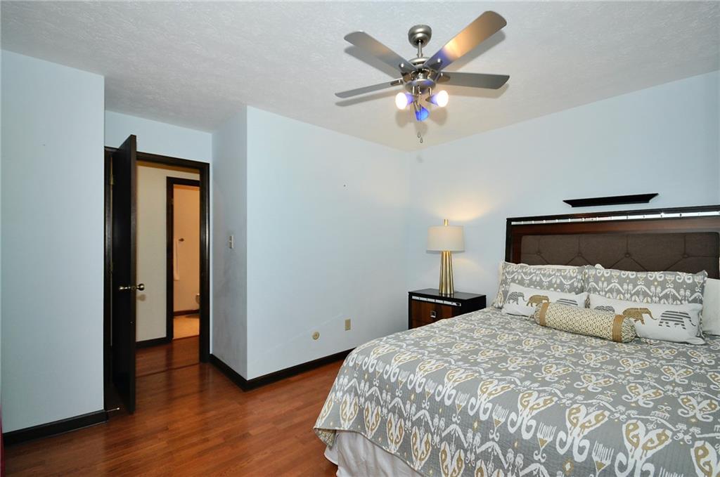 12852 Charing Cross Road Carmel, IN 46033 - Photo 22 of 36 Gallery Image 22