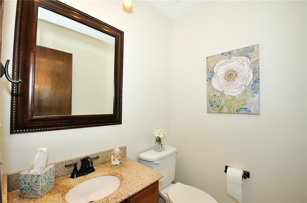 12852 Charing Cross Road Carmel, IN 46033 - Photo 23 of 36 Gallery Image 23