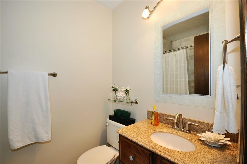 12852 Charing Cross Road Carmel, IN 46033 - Photo 24 of 36 Gallery Image 24