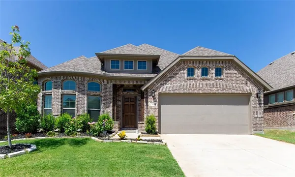 $2,300 | 2104 Burke Drive, Princeton, TX 75407
