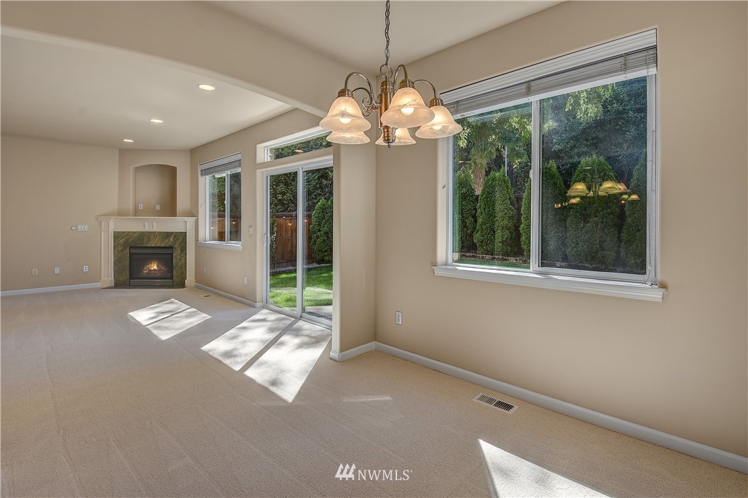 23612 17th Place West Bothell, WA 98021 - Photo 11 of 31