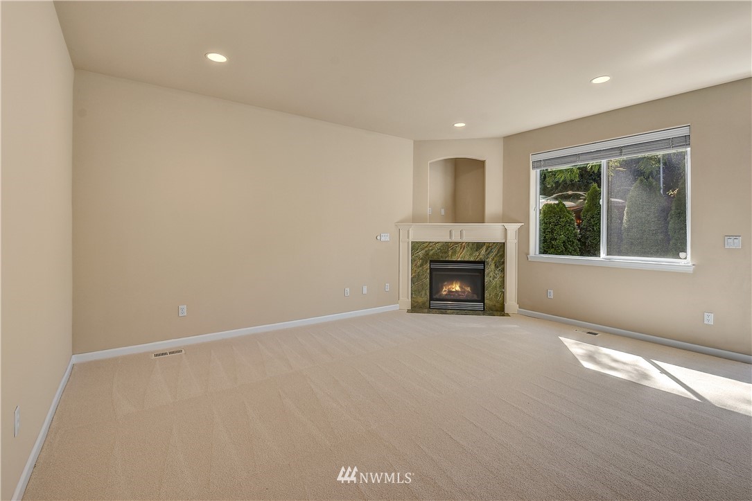 23612 17th Place West Bothell, WA 98021 - Photo 6 of 31