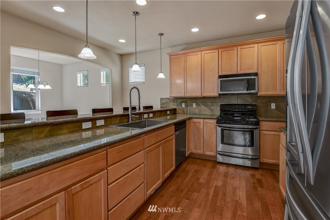 23612 17th Place West Bothell, WA 98021 - Photo 8 of 31