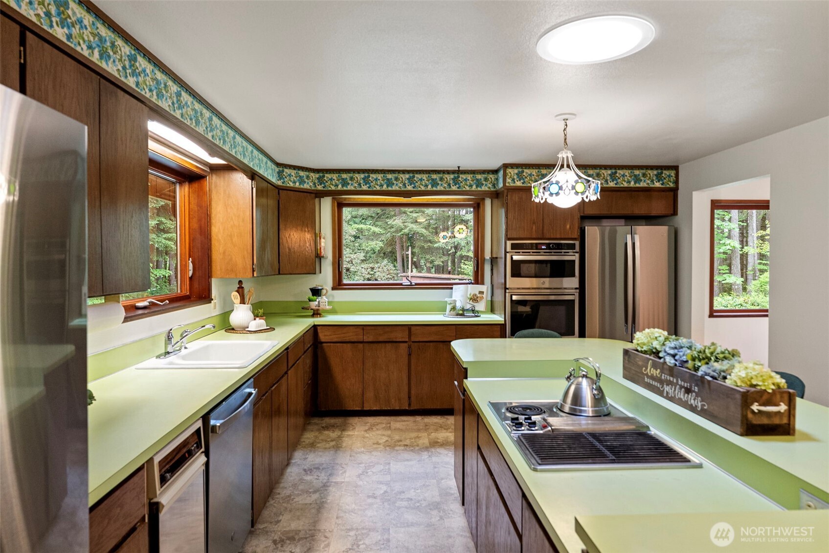 2415 Southeast Bielmeier Road Port Orchard, WA 98367 - Photo 10 of 40
