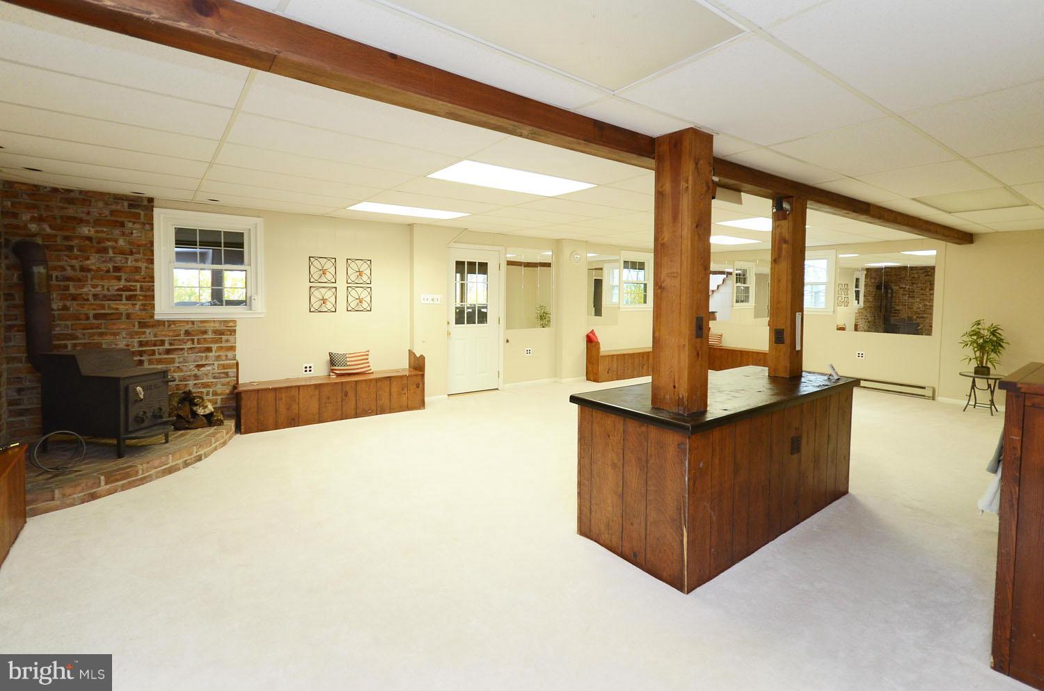 20258 Blue Ridge Mountain Road Paris, VA 20130 - Photo 22 of 30 Basement