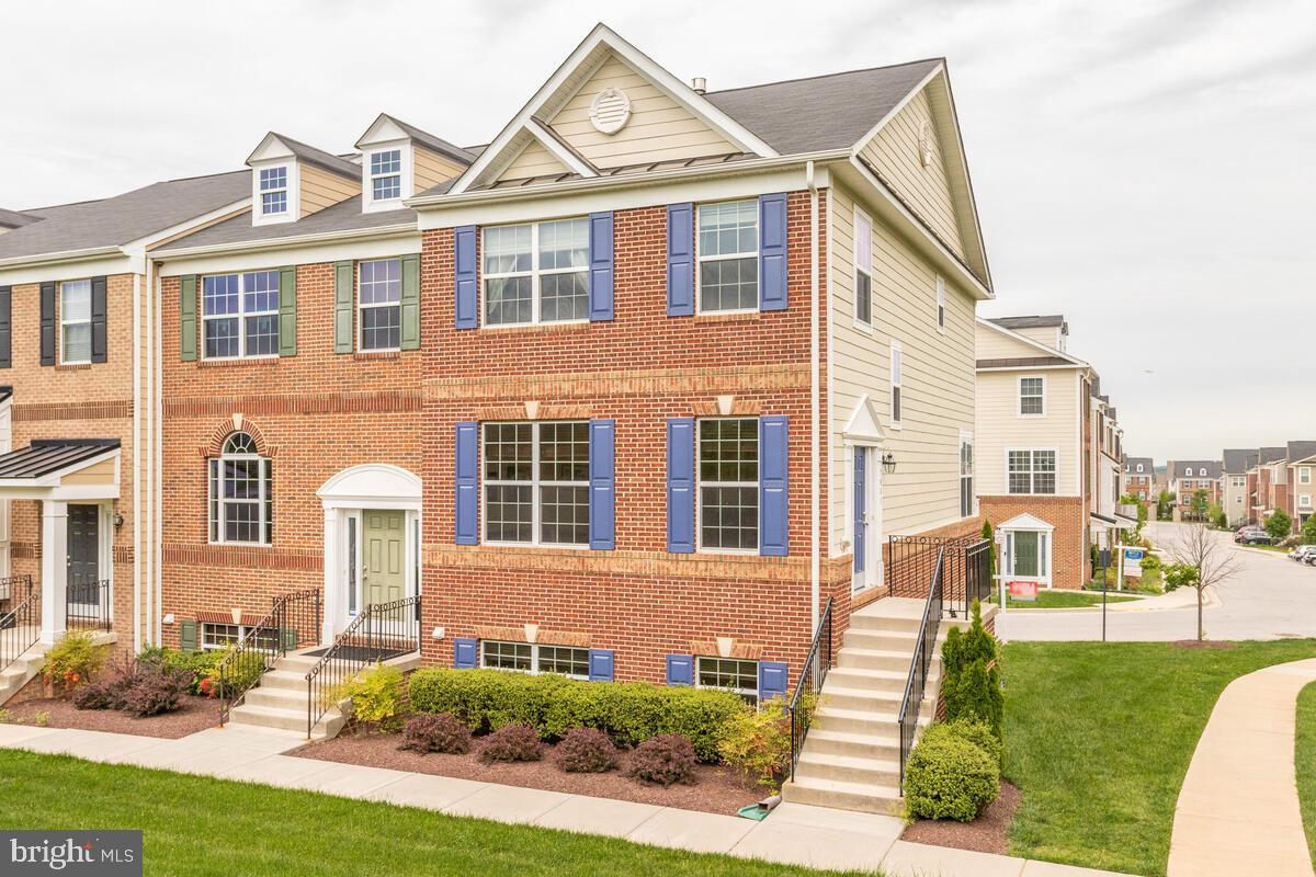 7931 Silver Oak Road Hanover, MD 21076 - Photo 1 of 46 Here is the one!