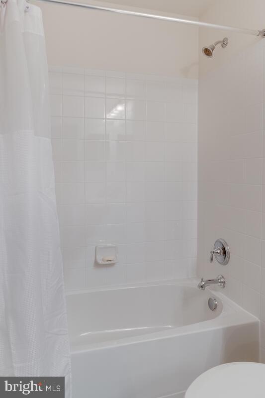 7931 Silver Oak Road Hanover, MD 21076 - Photo 35 of 46 Hall bath