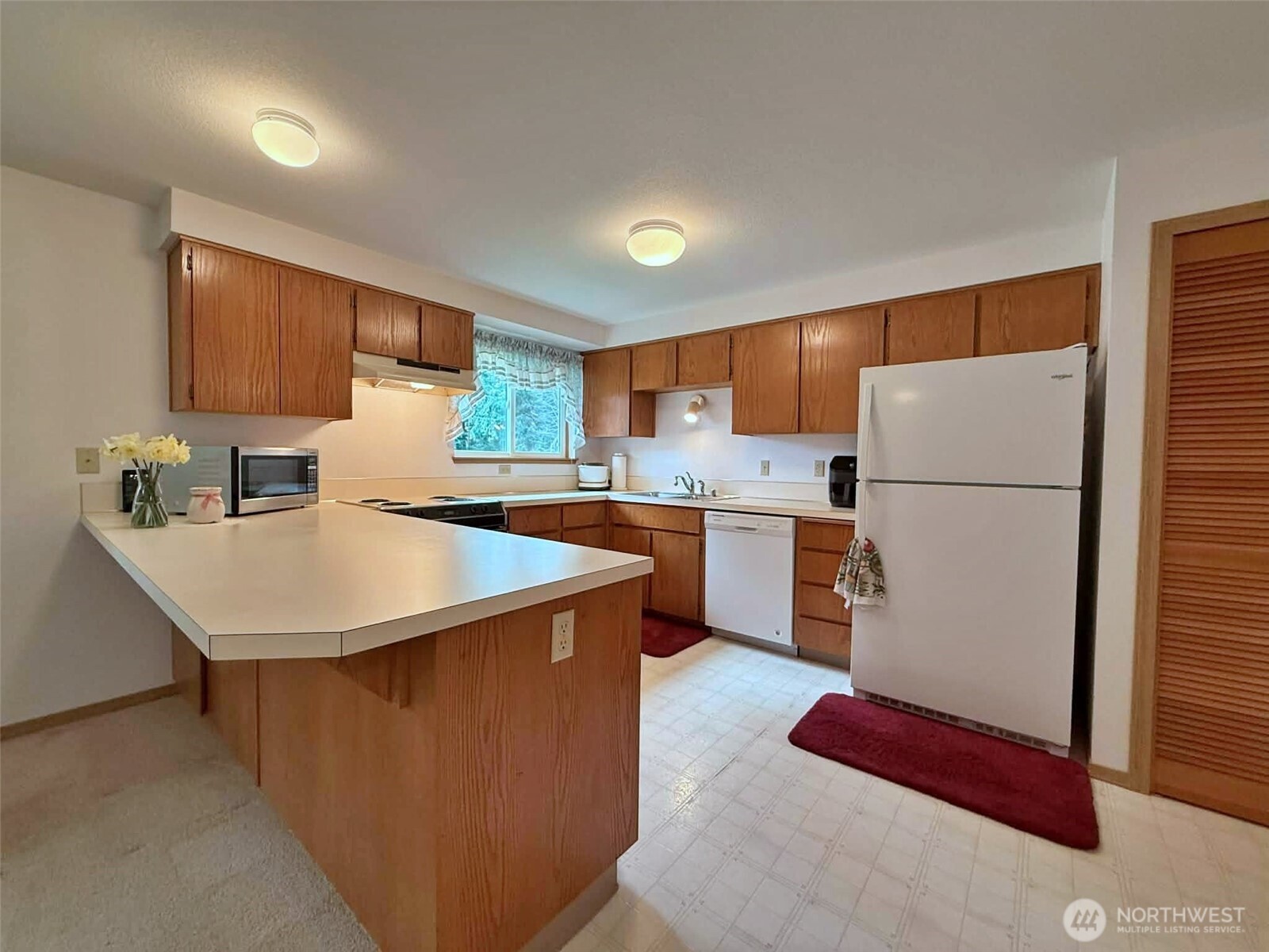 246 Calvin Road Cinebar, WA 98533 - Photo 9 of 31