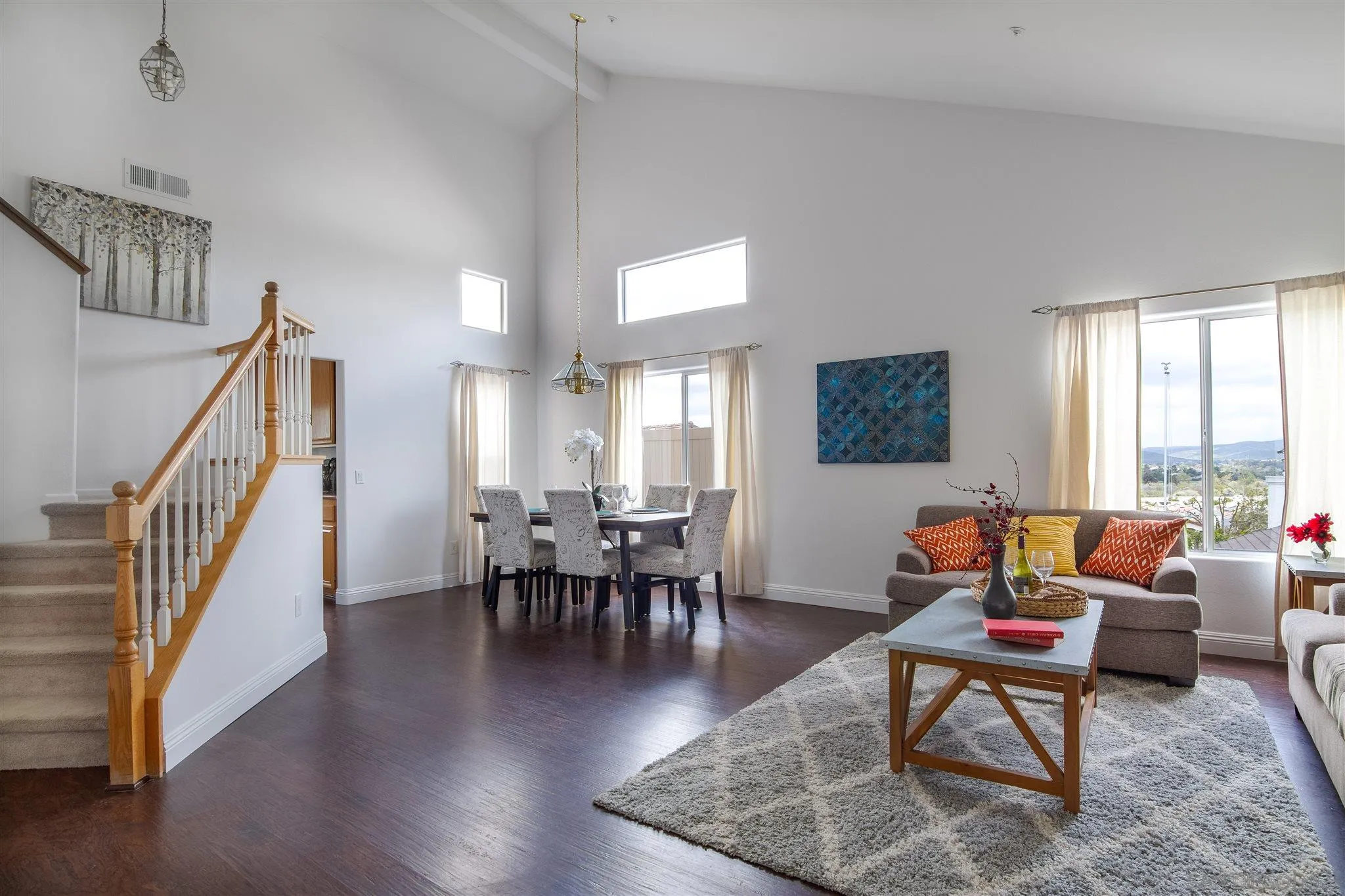 8624 Clifford Heights Road Santee, CA 92071 - Photo 5 of 39 Gallery Image 5