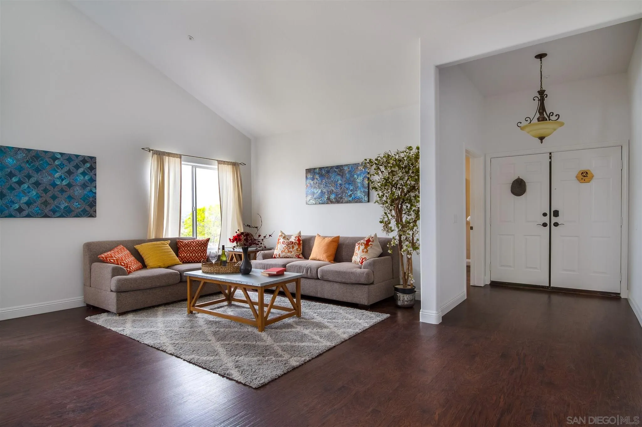 8624 Clifford Heights Road Santee, CA 92071 - Photo 6 of 39 Gallery Image 6
