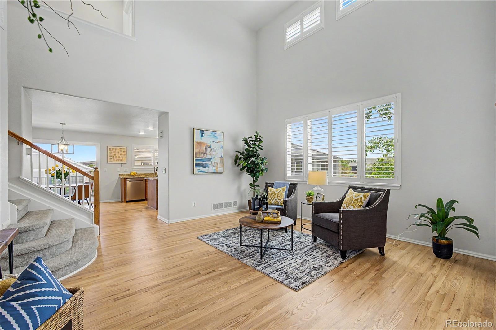 10531 Laurelglen Circle Highlands Ranch, CO 80130 - Photo 3 of 42