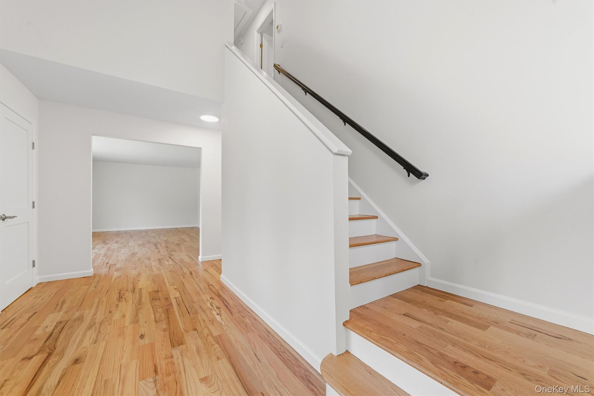 3146 Cedar Road Yorktown Heights, NY 10598 - Photo 4 of 43