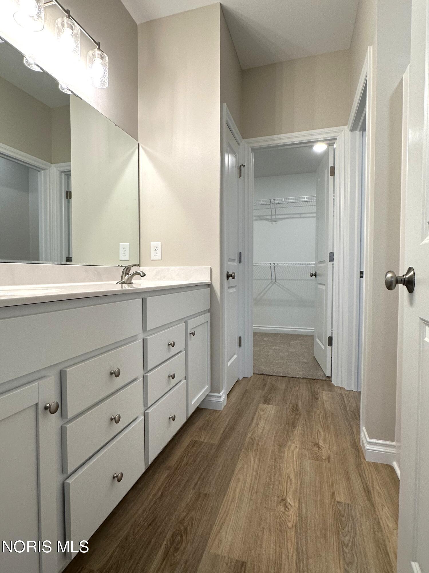 2487 Cross Ridge Road Perrysburg, OH 43551 - Photo 10 of 19 Gallery Image 10