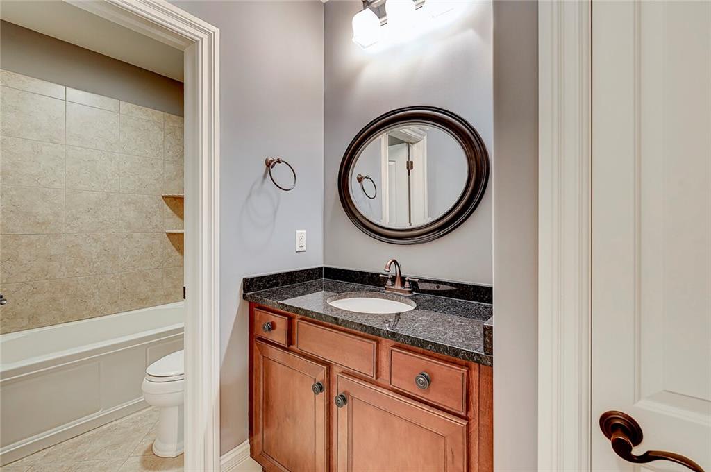 2330 Finchley Road Carmel, IN 46032 - Photo 34 of 41 Gallery Image 34