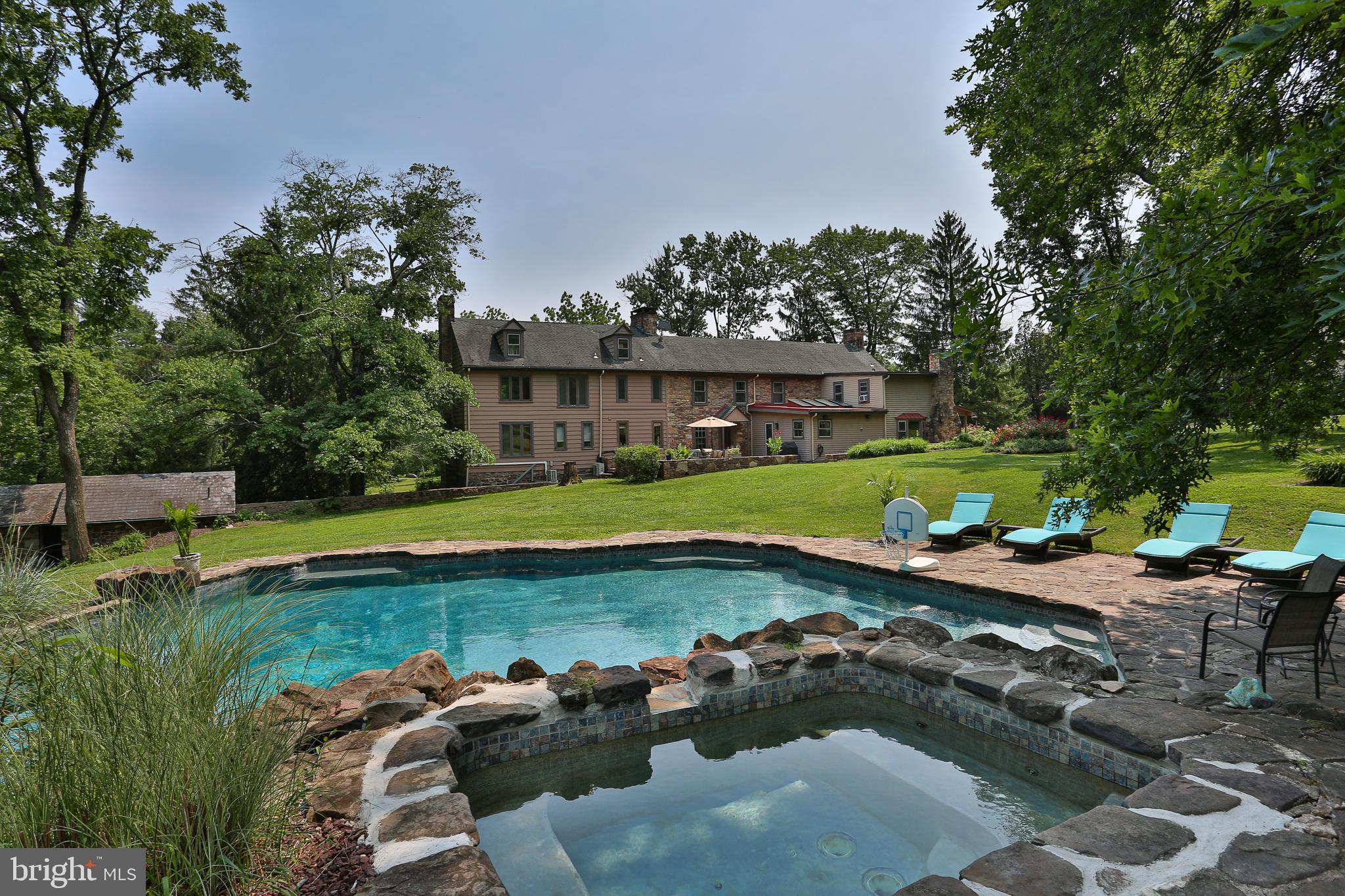 5792 Carversville Road Doylestown, PA 18902 - Photo 11 of 118