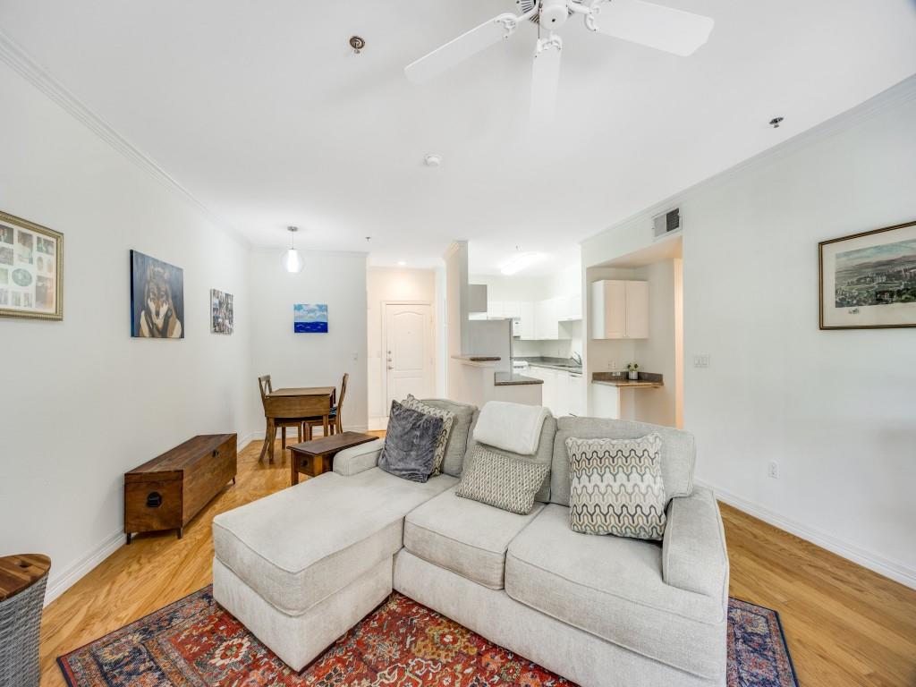 3400 Welborn Street, Unit 217 Dallas, TX 75219 - Photo 3 of 17