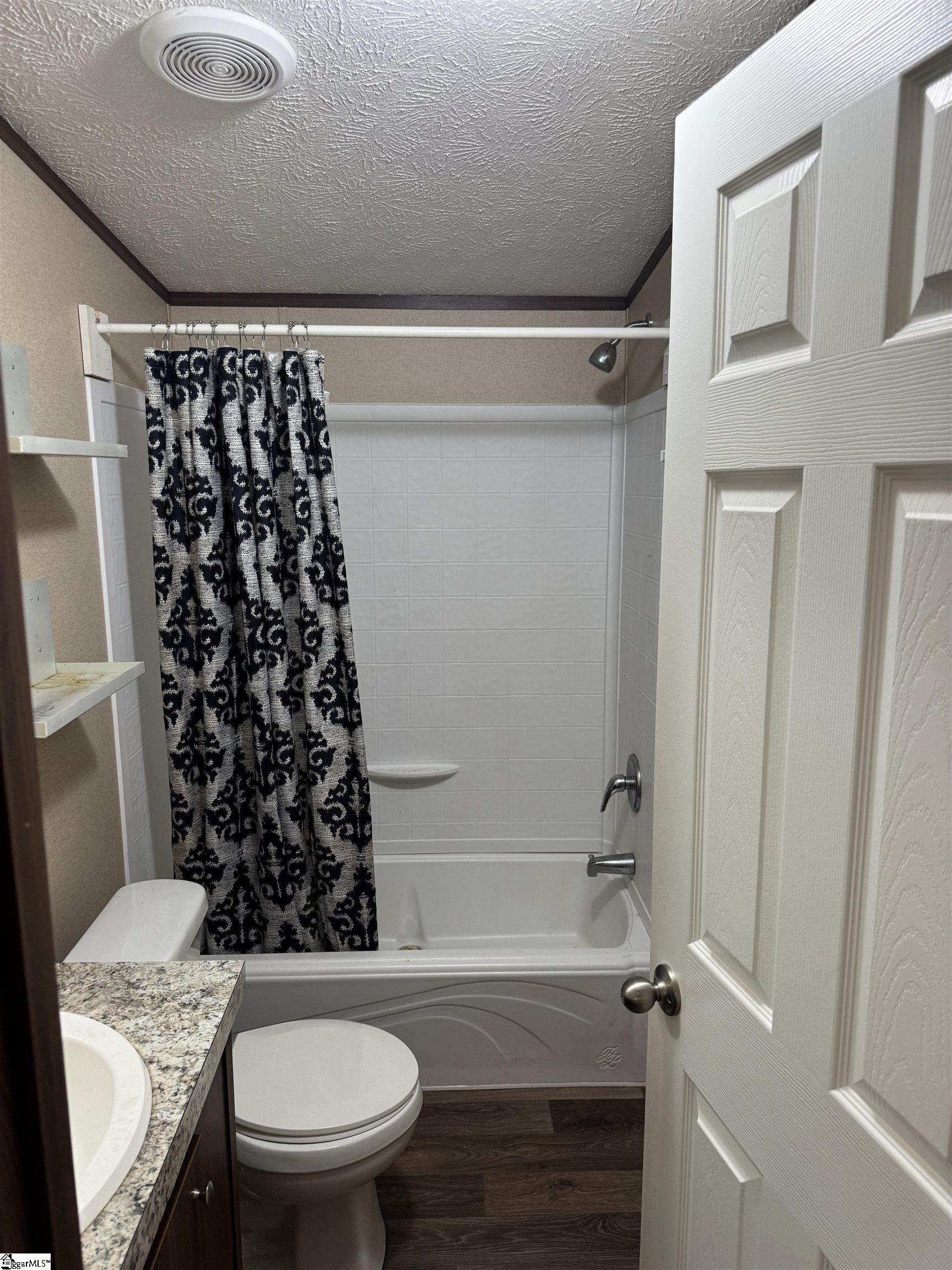21 Hughes Road Greenville, SC 29611 - Photo 6 of 15