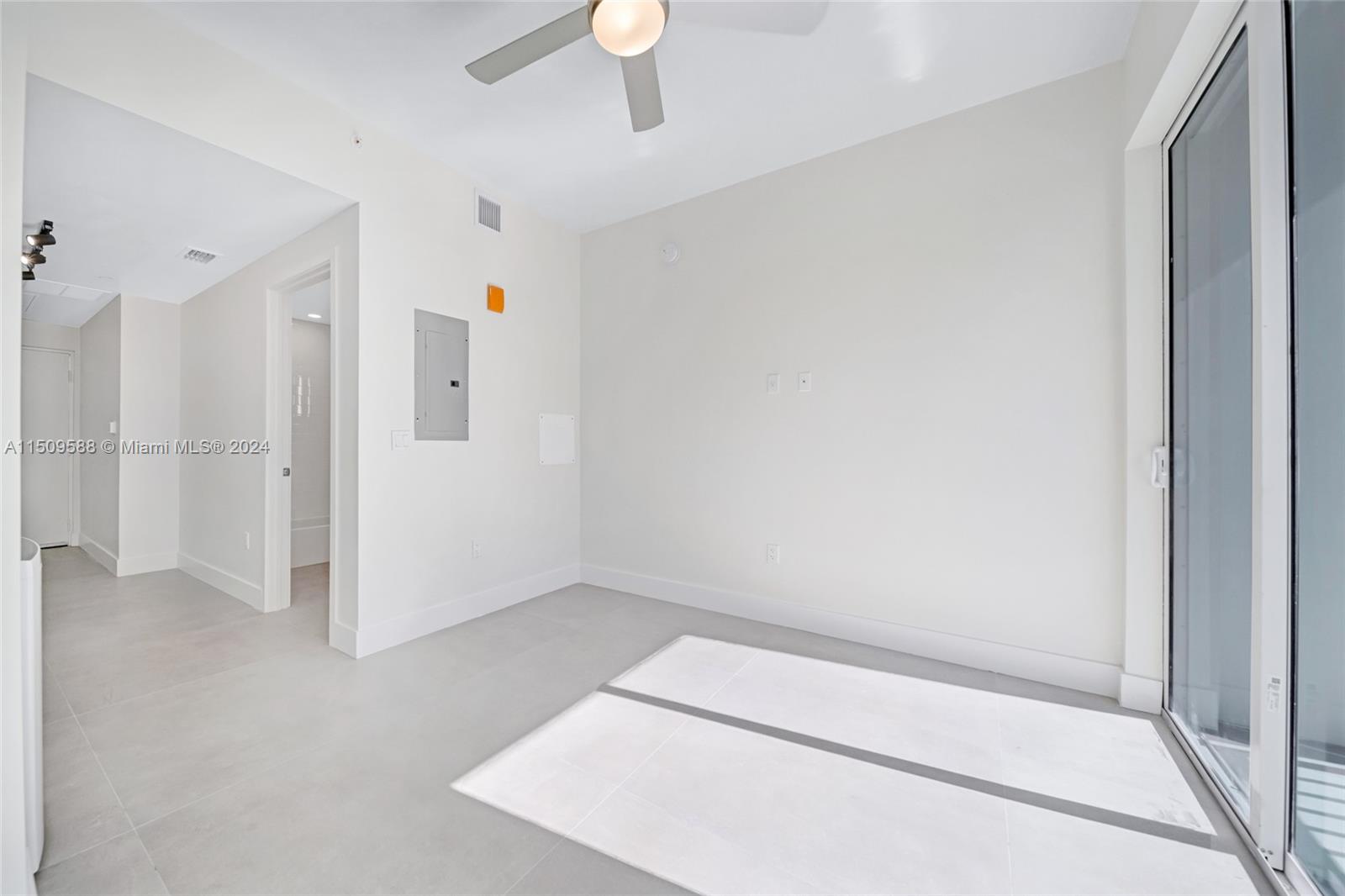 Civic Center Miami, FL 33125 - Photo 11 of 19 a view of empty room