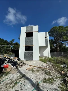 $319,999 | 518 Northwest 13th Avenue, Fort Lauderdale, FL 33311