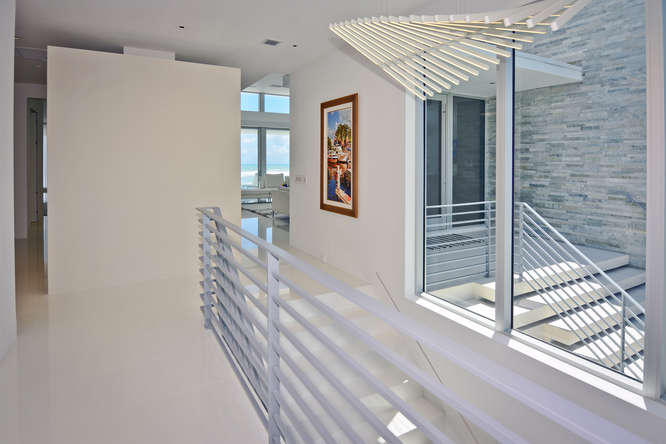 2 Ocean Drive Jupiter Inlet Colony, FL 33469 - Photo 27 of 50 2 Ocean Dr Jupiter FL 33469-small-030-30