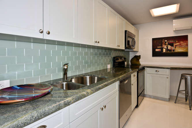 2 Ocean Drive Jupiter Inlet Colony, FL 33469 - Photo 47 of 50 2 Ocean Dr Jupiter FL 33469-small-045-58