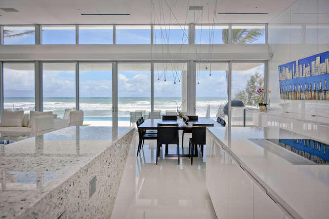 2 Ocean Drive Jupiter Inlet Colony, FL 33469 - Photo 9 of 50 2 Ocean Dr Jupiter FL 33469-small-006-18