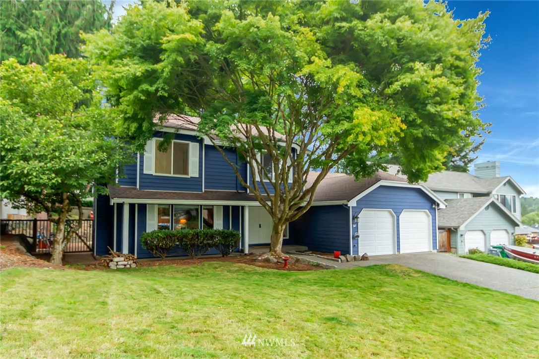 327 163rd Place Southeast Bothell, WA 98012 - Photo 2 of 25 Gallery Image 2