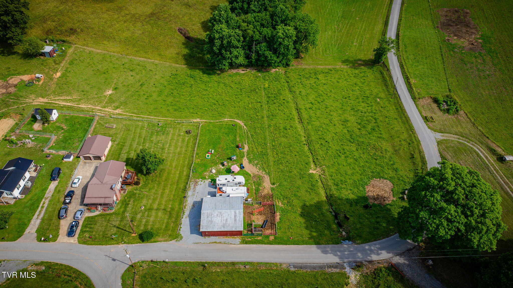 102 Fellers Road Chuckey, TN 37641 - Photo 8 of 15 001 - Copy
