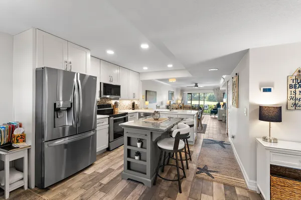 $375,000 | 1201 Pinecrest Circle, Unit B, Jupiter, FL 33458