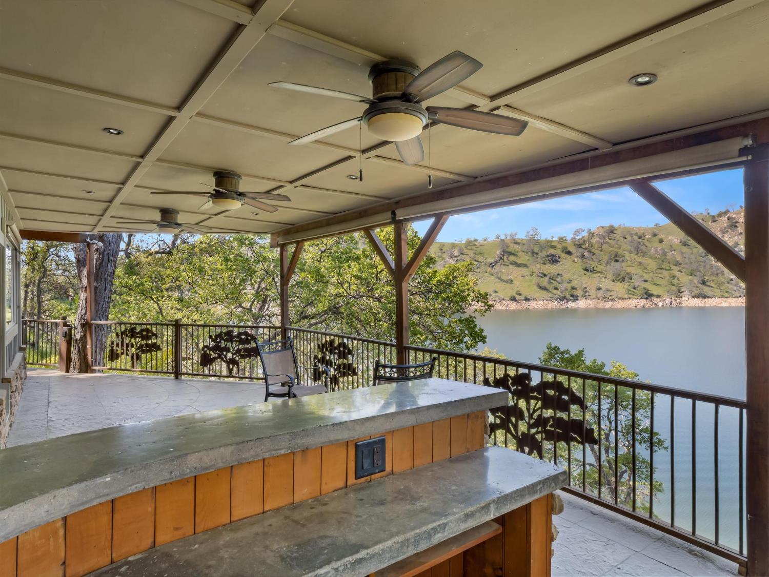 27459 Sky Harbour Road Friant, CA 93626 - Photo 17 of 77