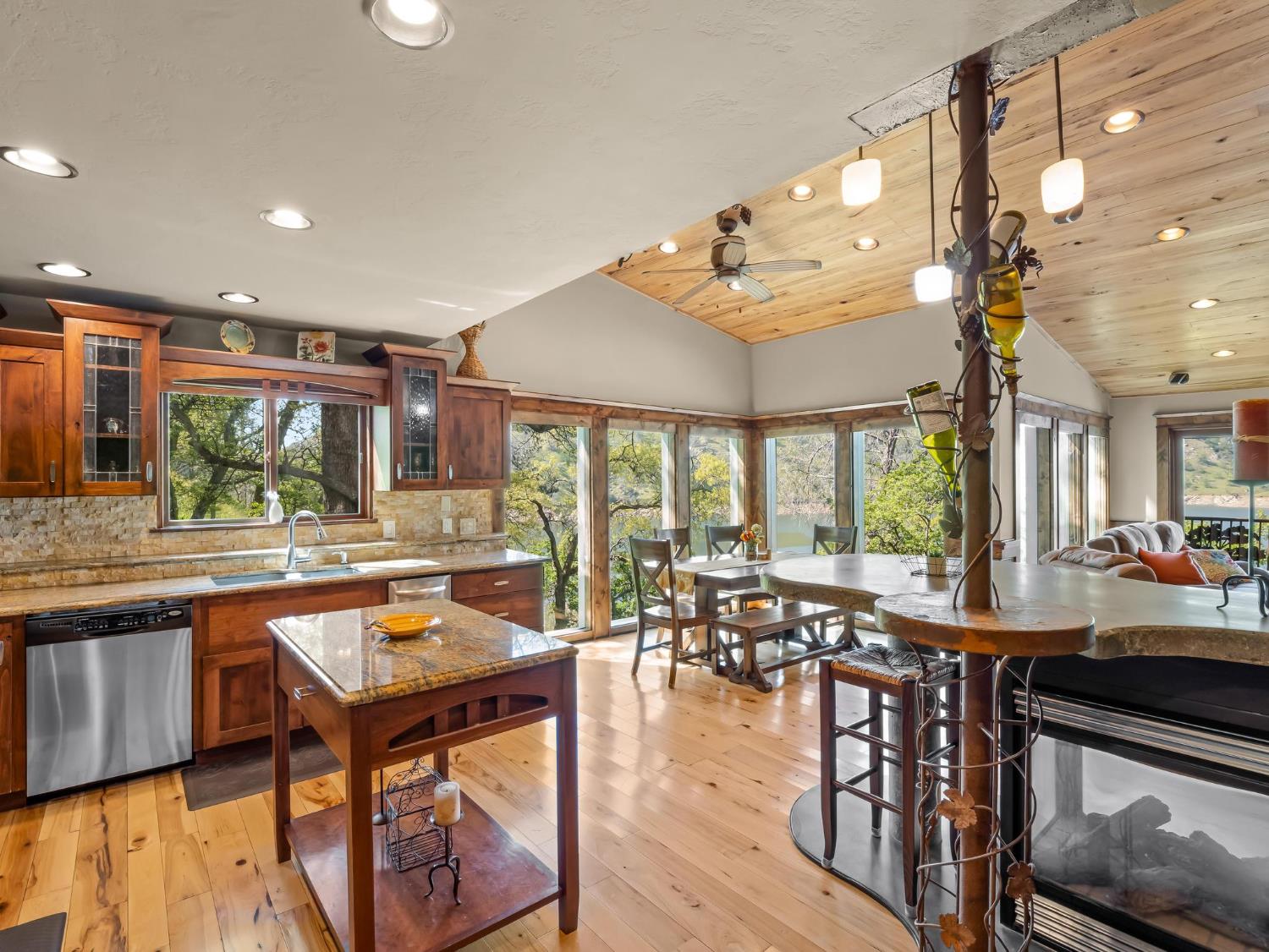 27459 Sky Harbour Road Friant, CA 93626 - Photo 32 of 77