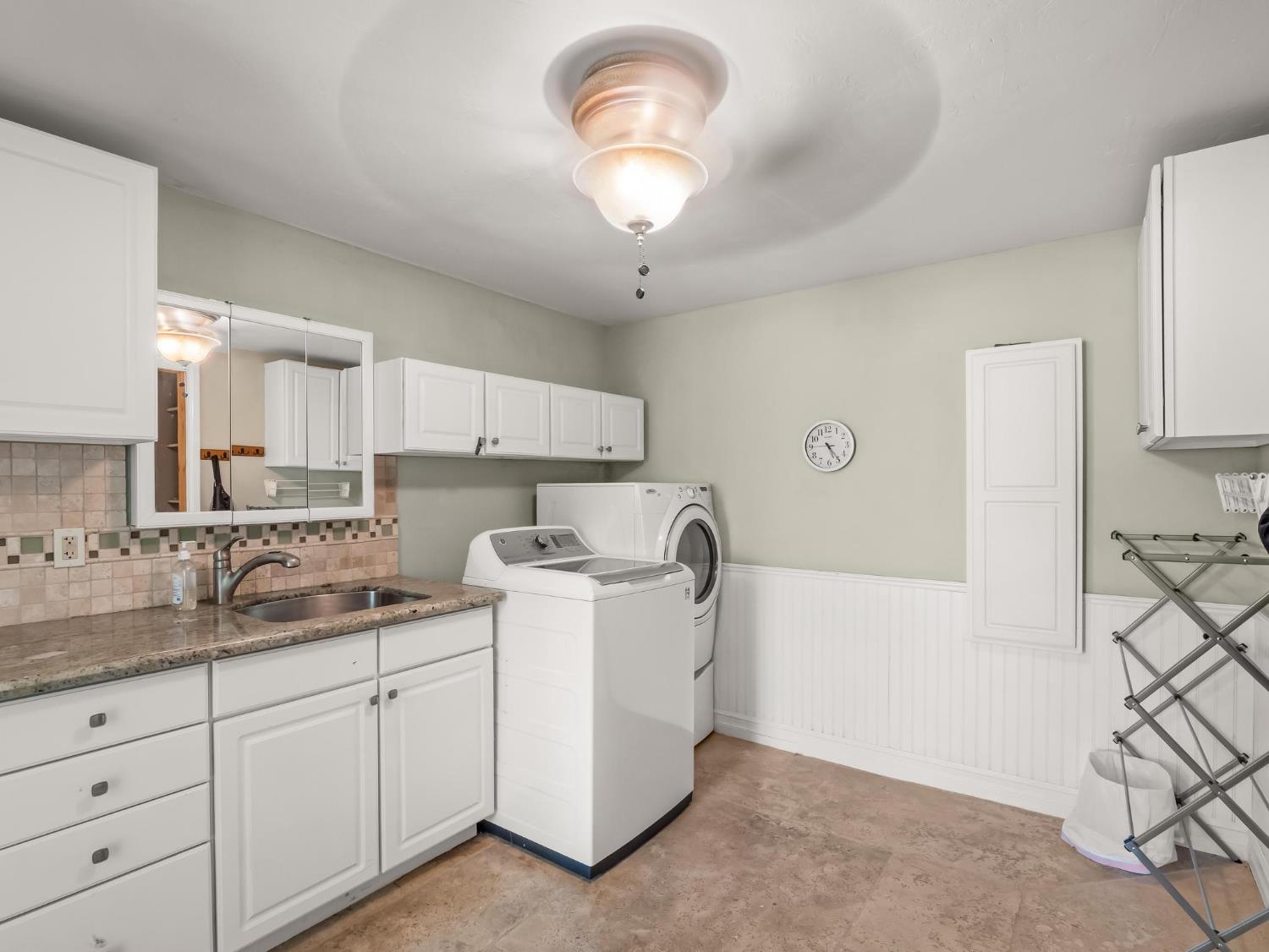 27459 Sky Harbour Road Friant, CA 93626 - Photo 63 of 77