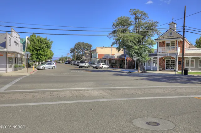 a car parked in front of building