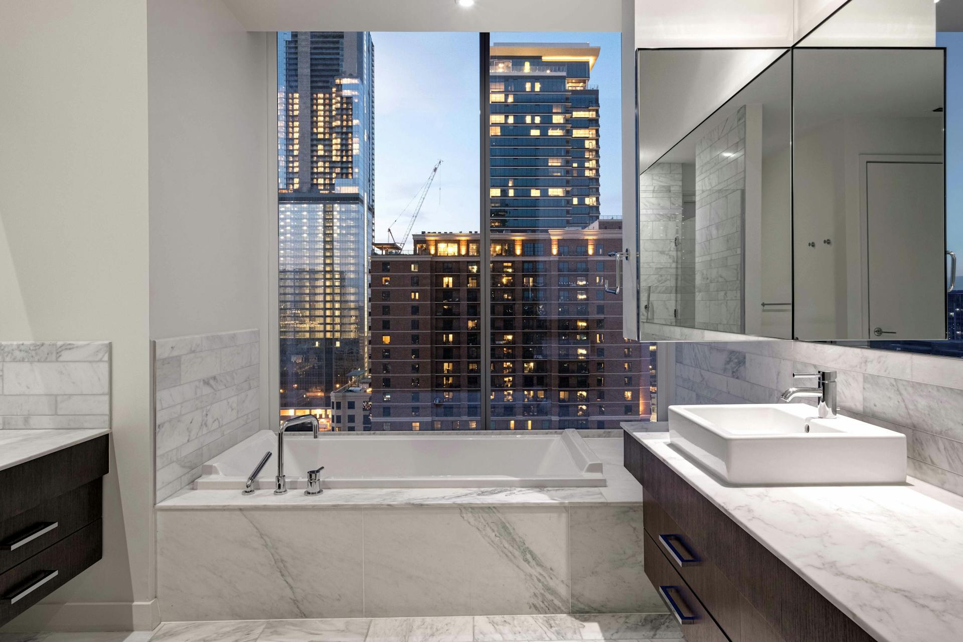 210 Lavaca Street, Unit 2105 Austin, TX 78701 - Photo 19 of 40