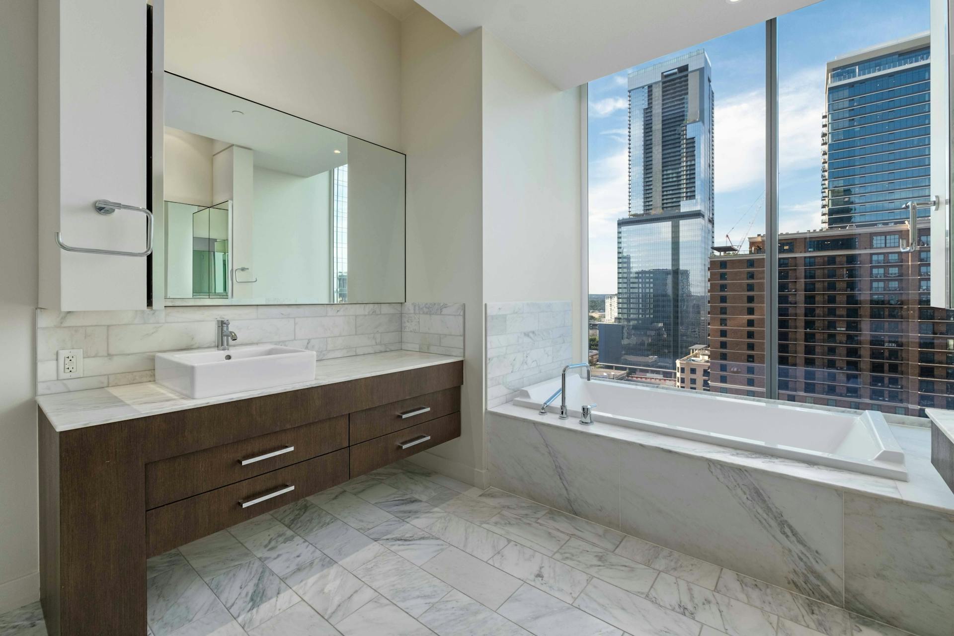 210 Lavaca Street, Unit 2105 Austin, TX 78701 - Photo 20 of 40