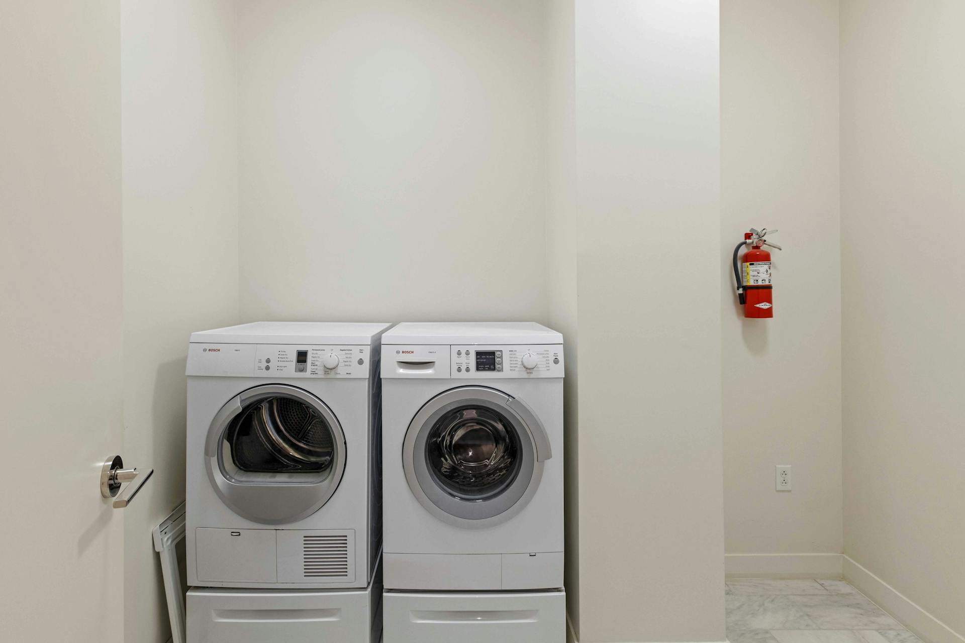 210 Lavaca Street, Unit 2105 Austin, TX 78701 - Photo 28 of 40