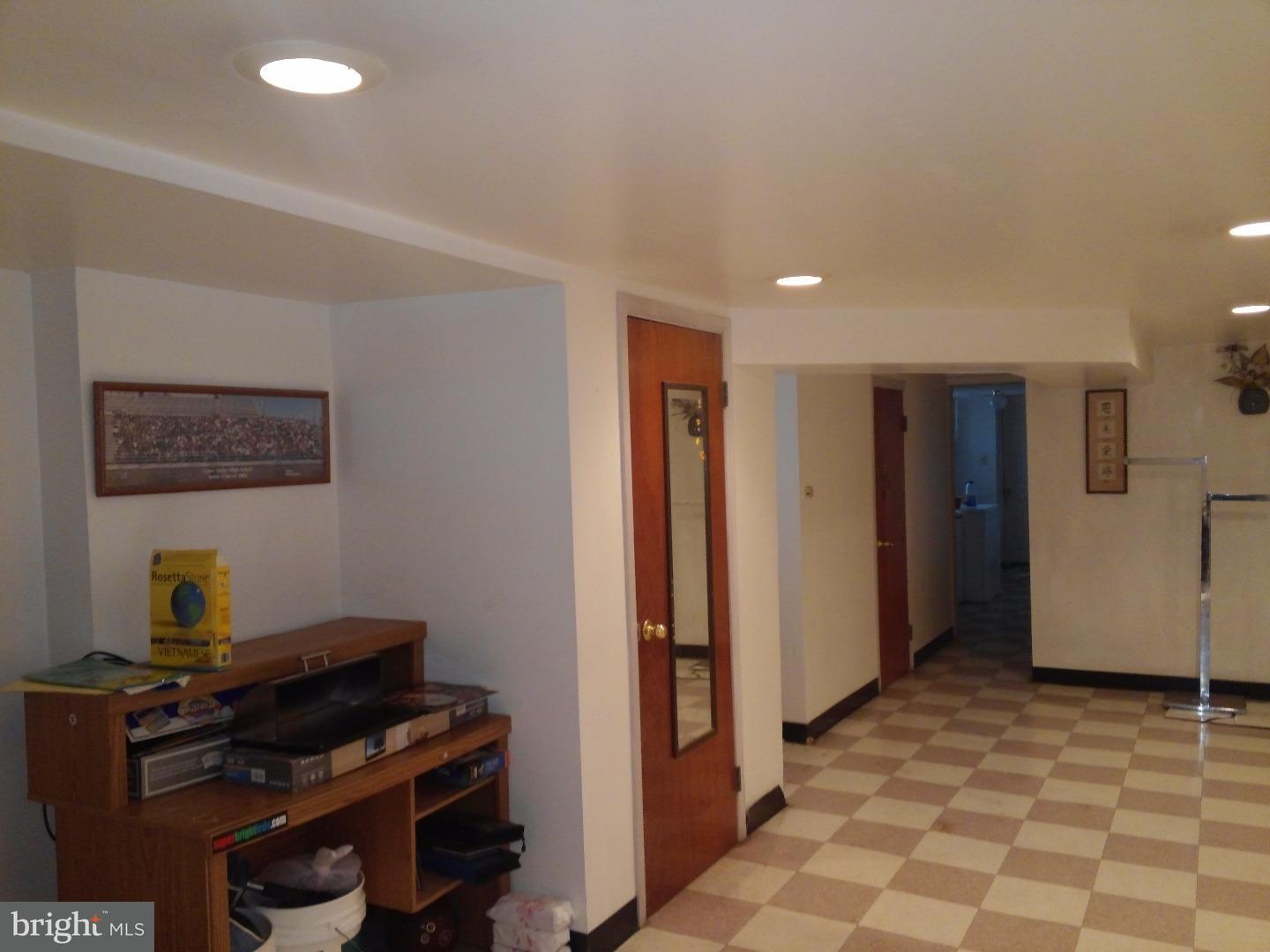 10 Glencoe Road Upper Darby, PA 19082 - Photo 16 of 18 Gallery Image 16