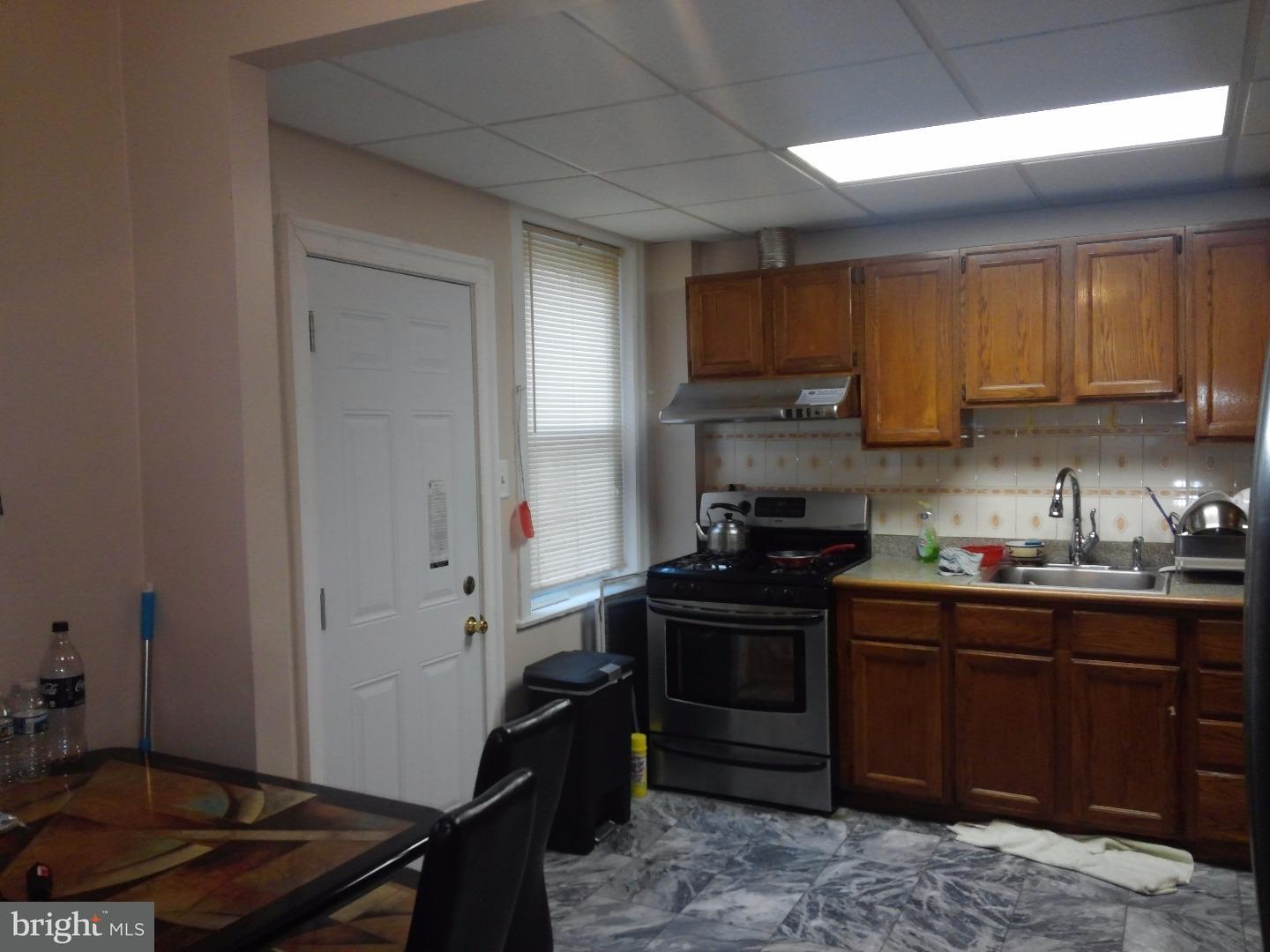 10 Glencoe Road Upper Darby, PA 19082 - Photo 8 of 18 Gallery Image 8