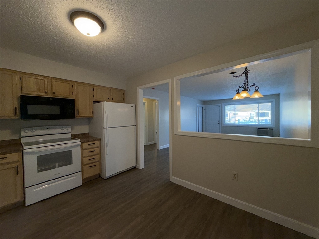 117 Andersen Road, Unit 117 Chicopee, MA 01022 - Photo 7 of 24