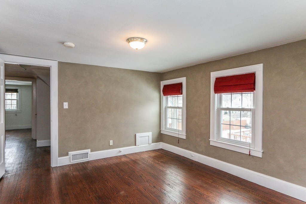 288 Burbank Road Longmeadow, MA 01106 - Photo 29 of 35 Gallery Image 29