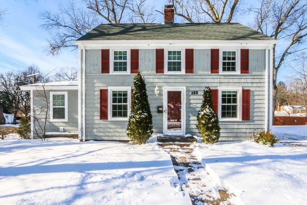 288 Burbank Road Longmeadow, MA 01106 - Photo 3 of 35 Gallery Image 3