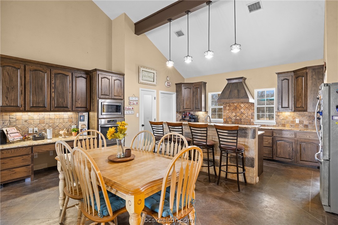 476 Lcr 640 Groesbeck, TX 76642 - Photo 3 of 31