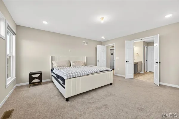 $625,000 | 434 Smithton Boulevard, O'Fallon, MO 63368