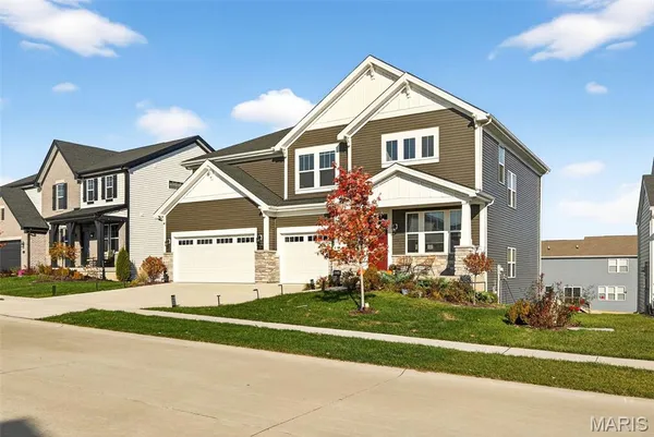 $625,000 | 434 Smithton Boulevard, O'Fallon, MO 63368