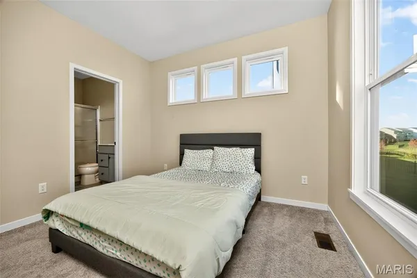 $625,000 | 434 Smithton Boulevard, O'Fallon, MO 63368